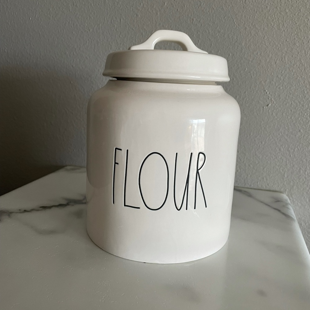 Rae Dunn Flour Canister